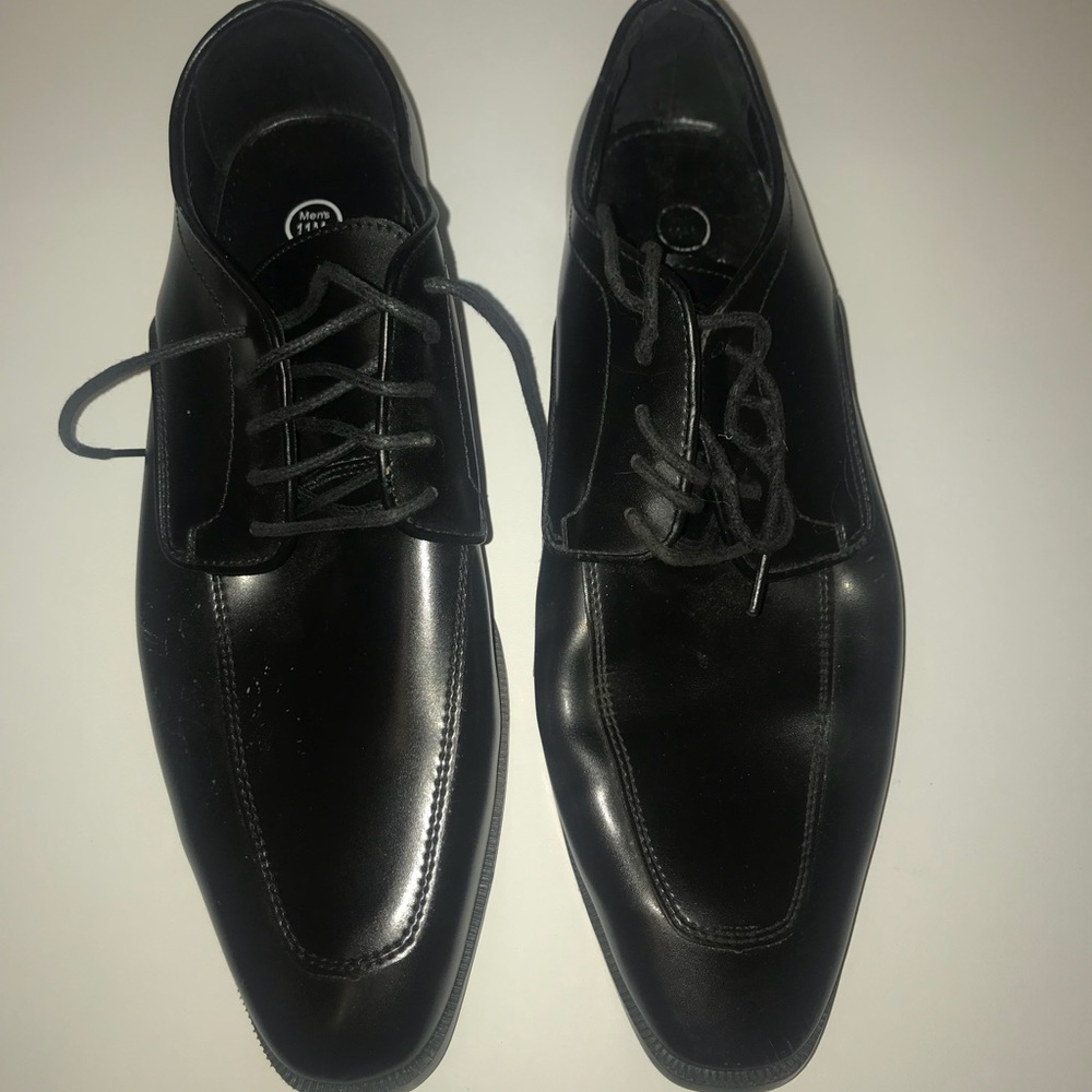 🐾Sale🐾 Men’s Patent Leather Shoes Size 11